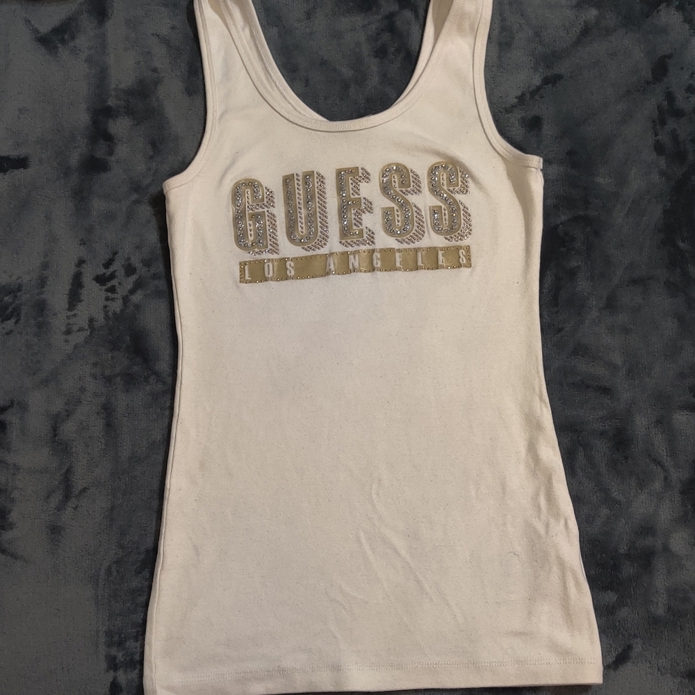 Guess top